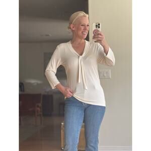 Pendleton Cream Off White Size Medium Soft Like a Cloud Blouse w Tie 3/4 Sleeve